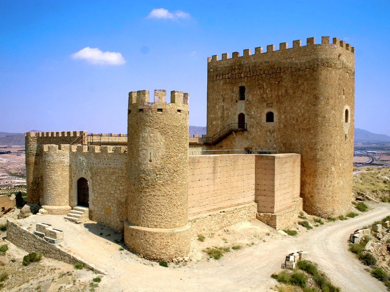 Descubre Jumilla con Hostal Cerros del Castillo